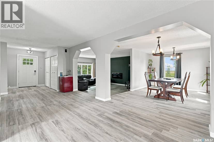 Perron Acreage — photo 11 of 40