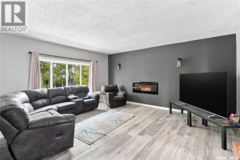 Perron Acreage — photo 13 of 40