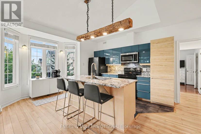 53 Hawkstone Gate — photo 11 of 26