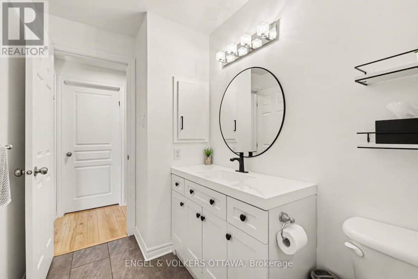 53 Hawkstone Gate — photo 16 of 26
