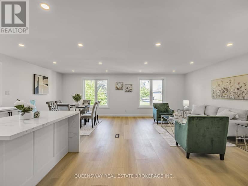 1128 Pinegrove Road — photo 5 of 36