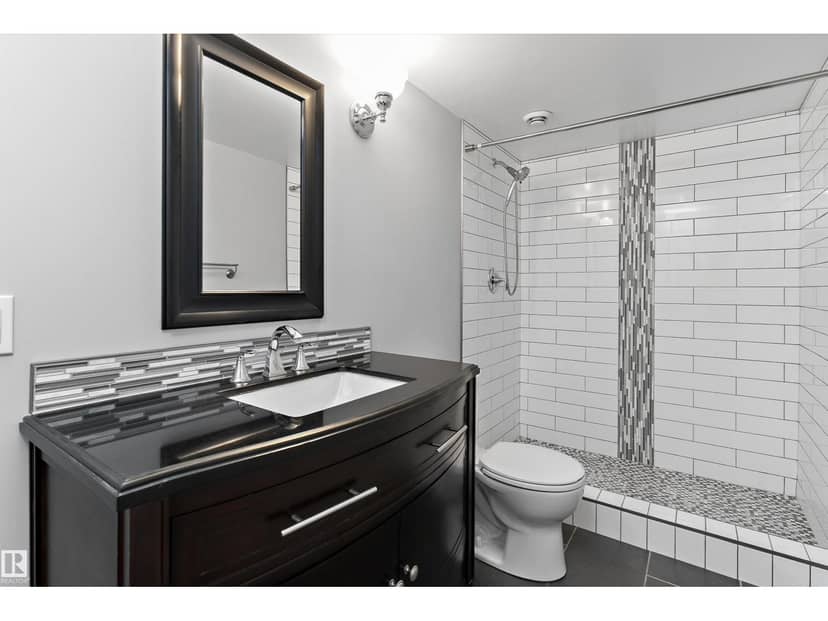 20845 92A AV NW NW — photo 18 of 40