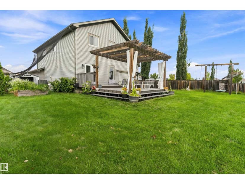 20845 92A AV NW NW — photo 9 of 40
