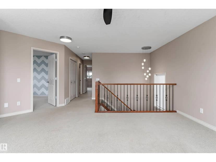 20845 92A AV NW NW — photo 38 of 40