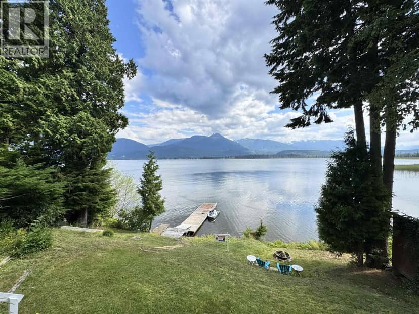 2878 SQUIRREL POINT ROAD, Lakelse Lake