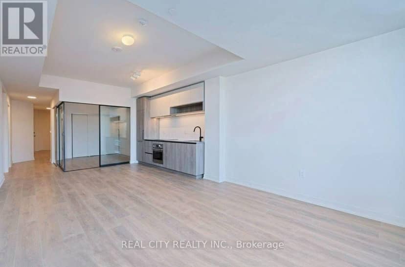 711 - 181 Sterling Road — photo 11 of 26