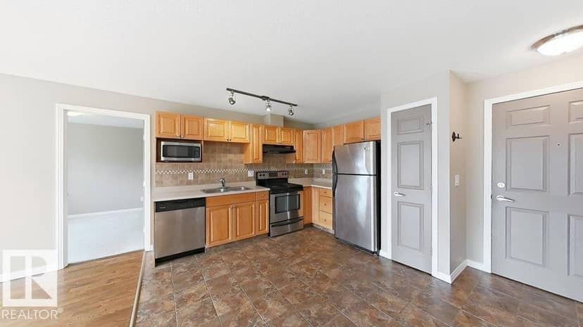 #317 5005 165 AV NW NW — photo 16 of 26