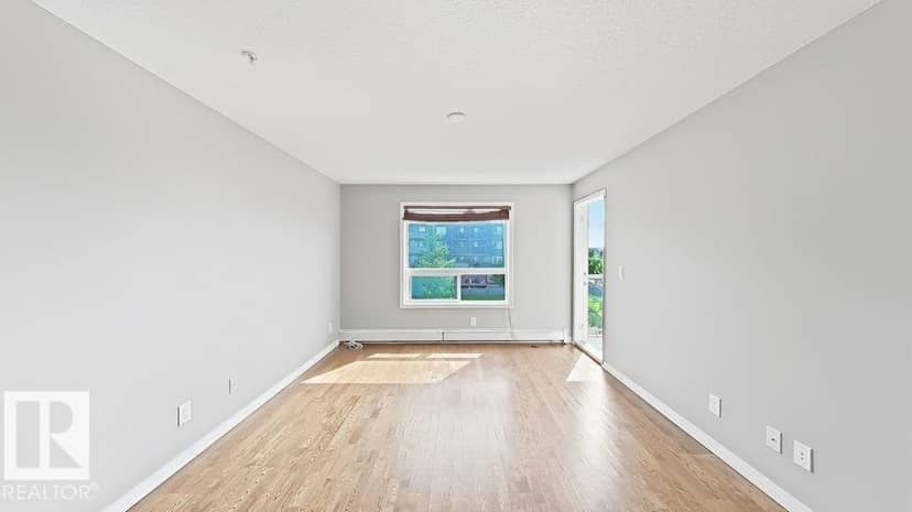 #317 5005 165 AV NW NW — photo 19 of 26
