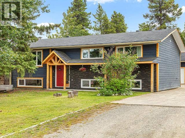 8 11th Avenue — photo 2 of 40