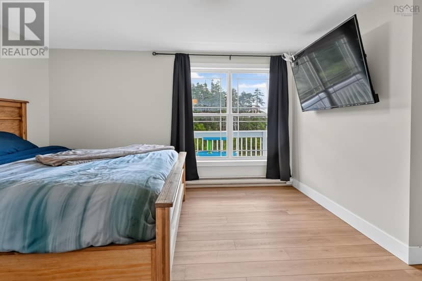 33 Matway Drive — photo 23 of 40