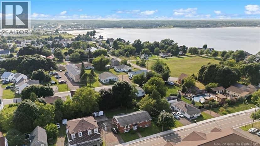95-97 Pleasant Street — photo 5 of 40