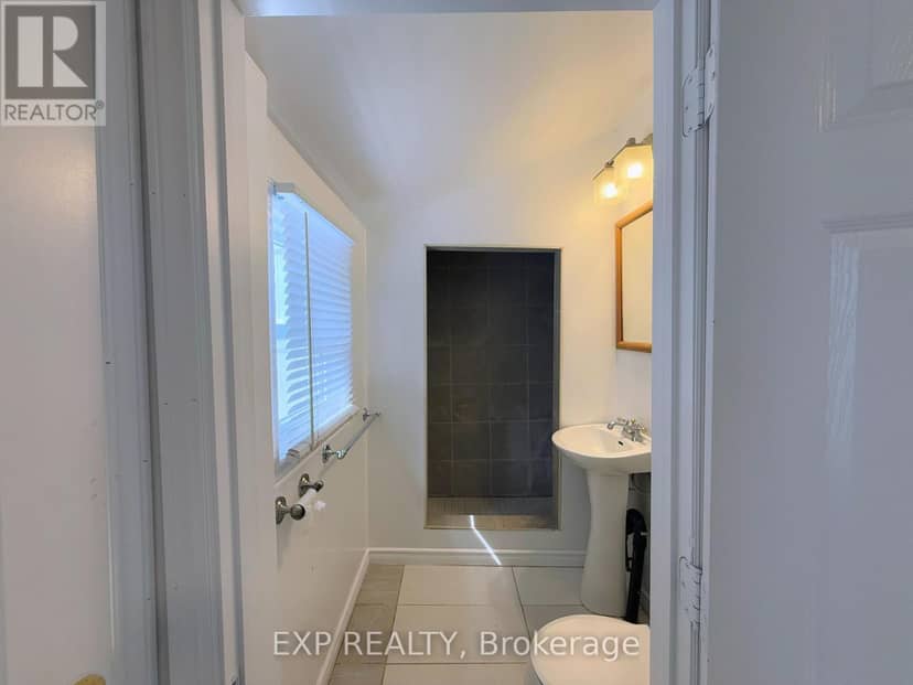 1025 York Street — photo 15 of 22