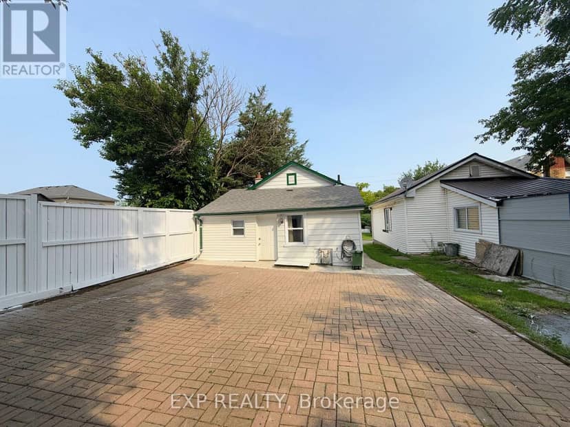 1025 York Street — photo 17 of 22