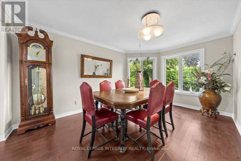 1 Strathbury Street — photo 14 of 40