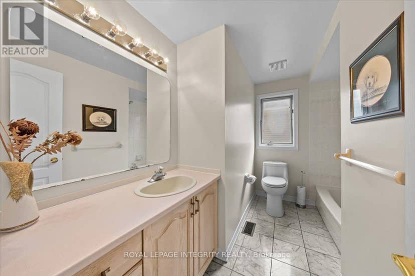 1 Strathbury Street — photo 28 of 40