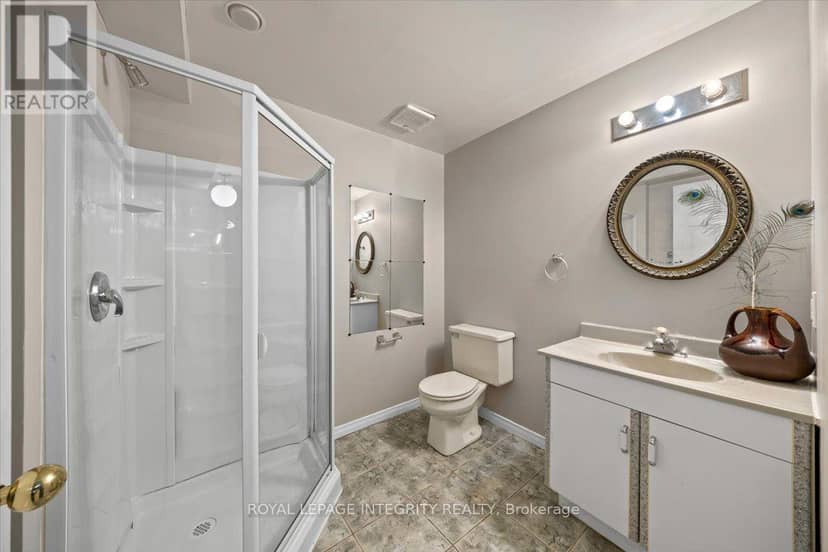 1 Strathbury Street — photo 33 of 40