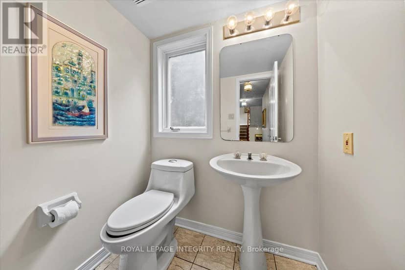 1 Strathbury Street — photo 5 of 40