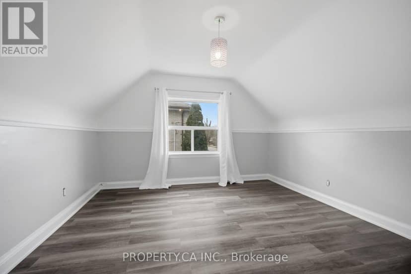 109 Pleasant Avenue — photo 18 of 25