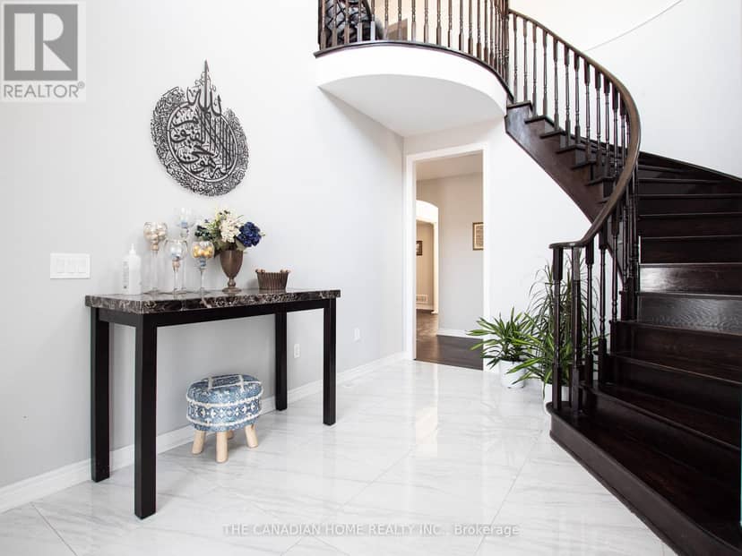 23 Chaumont Drive, Hamilton, photo 6