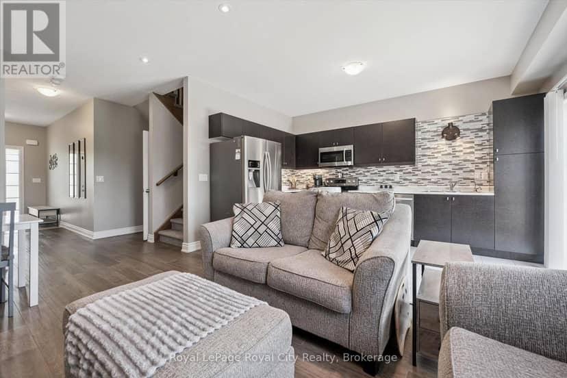 113 Courtney Street — photo 14 of 40