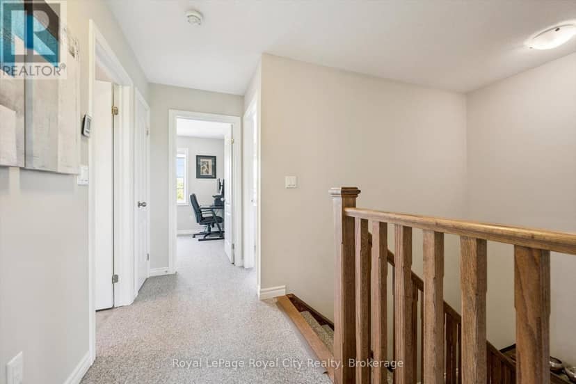 113 Courtney Street — photo 23 of 40