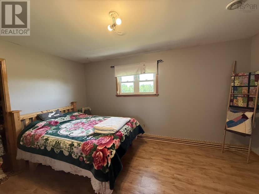 3281 Highway 6 — photo 19 of 40
