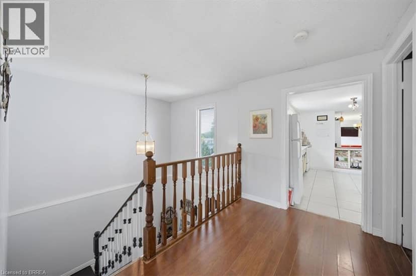 367 NELSON Street — photo 7 of 34