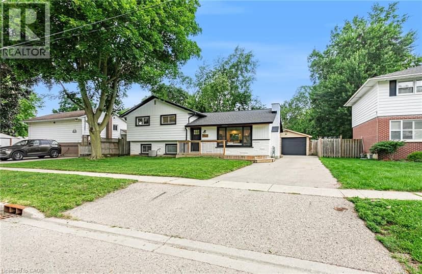 811 HUGHSON Street — photo 2 of 33