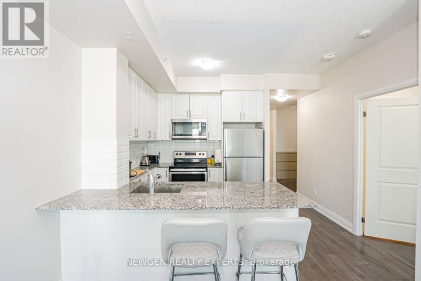 808 - 65 Yorkland Boulevard — photo 17 of 40