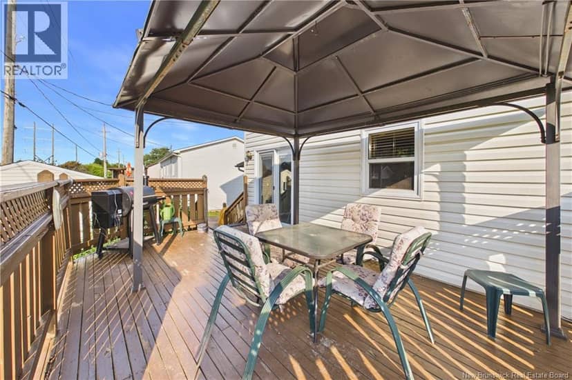 178 Isington Street — photo 38 of 40