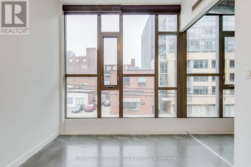 211 - 625 Queen Street E — photo 23 of 40