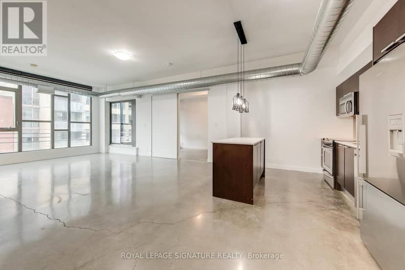211 - 625 Queen Street E — photo 9 of 40