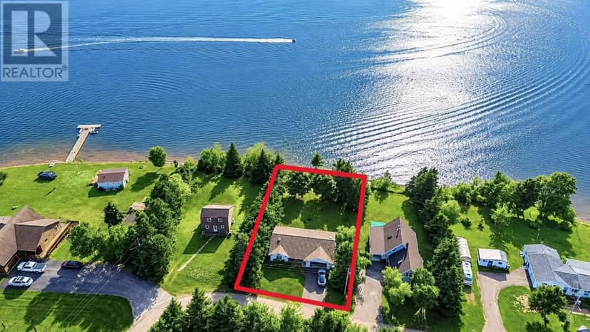 25 Pitt Island Road — photo 1 of 40