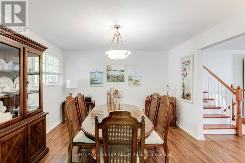14 Manvers Drive — photo 14 of 40