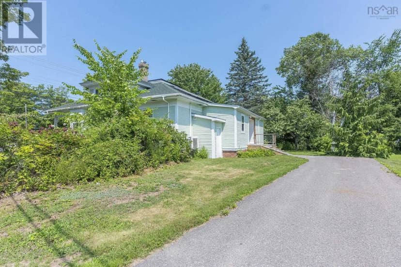 366 Main Street, Middleton, photo 4
