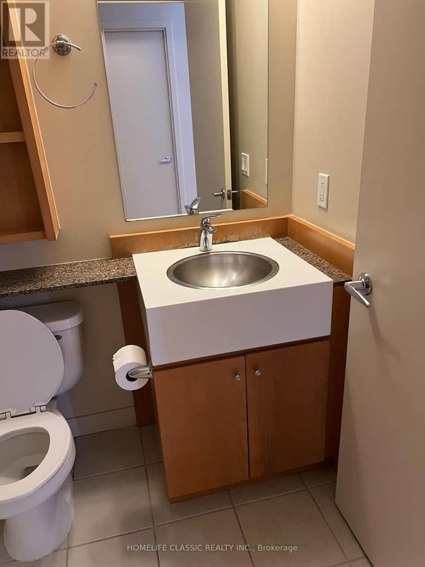 3508 - 10 Navy Wharf Court — photo 14 of 28