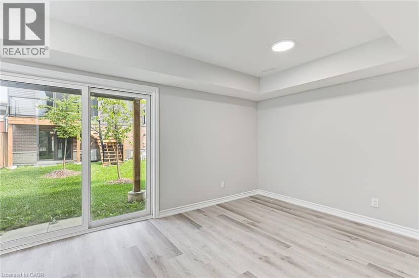 33 DAWSON Drive Unit# 1 — photo 10 of 40