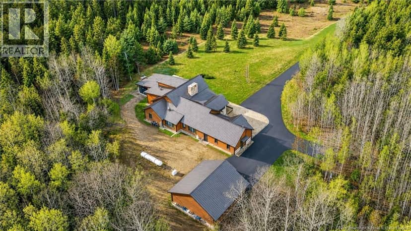 2460 Route 160, Saint-Sauveur, photo 4
