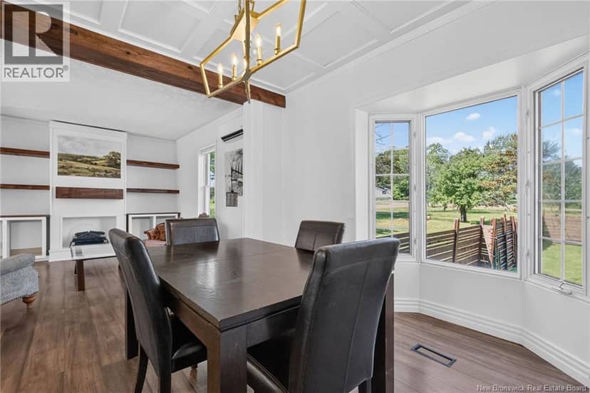 180 La Vallee — photo 17 of 39