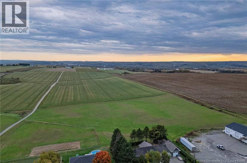 Farm Land Levesque Street, Saint-André, photo 3