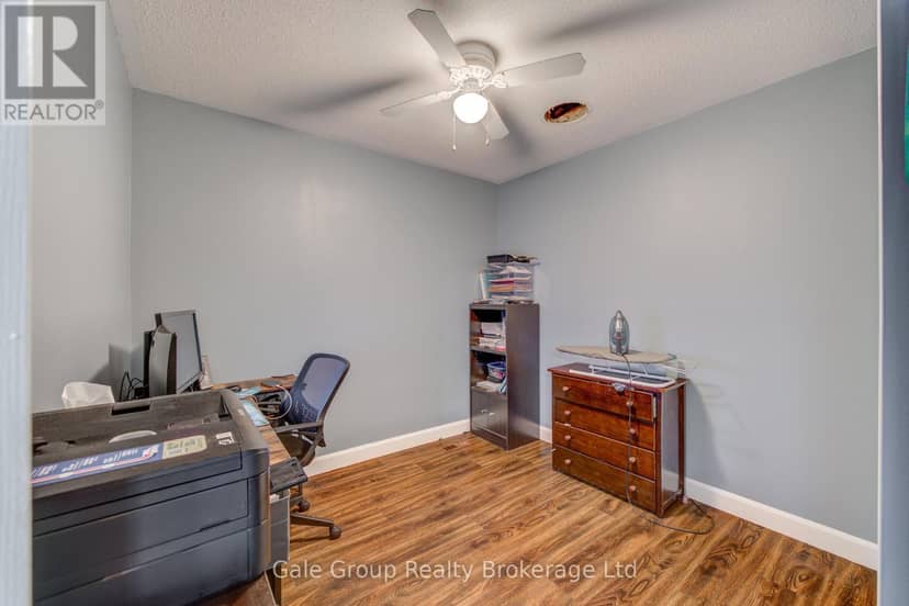 9090 Plank Road — photo 14 of 40