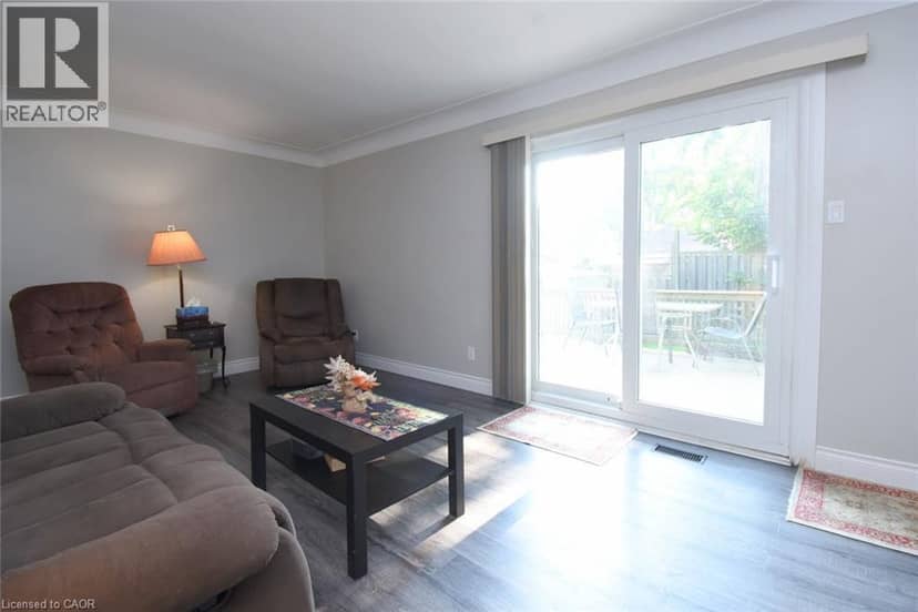 57 EAST 31ST Street, Hamilton, photo 4