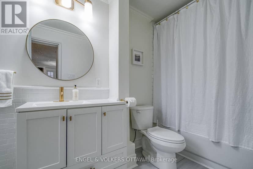 379 Madison Avenue — photo 12 of 20