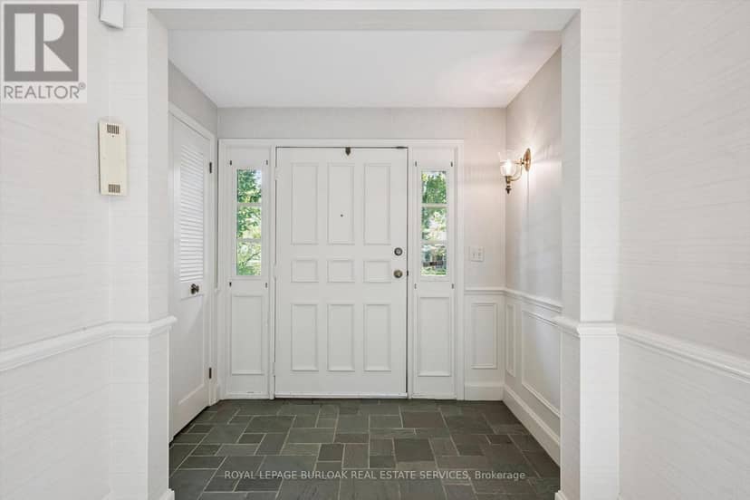 138 Appleby Place, Burlington, photo 5