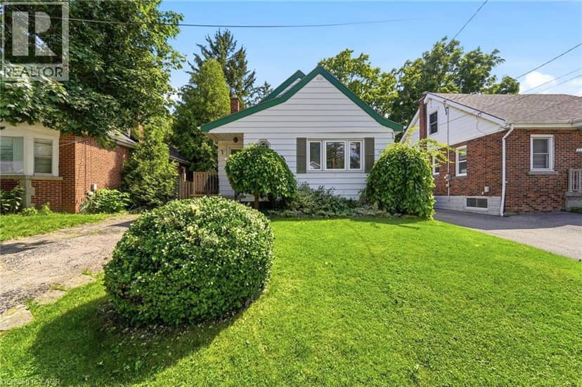 61 GLENMOUNT Avenue — photo 2 of 40