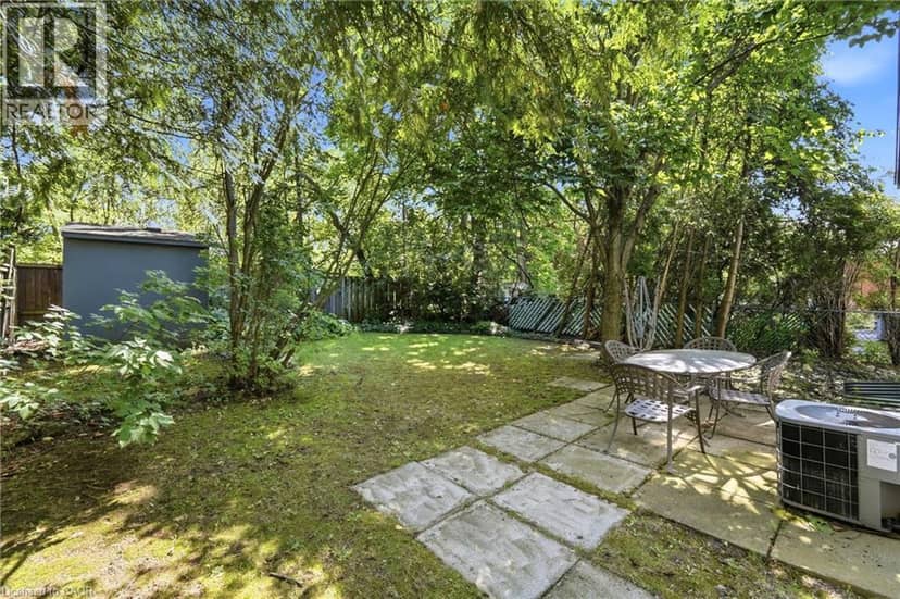 61 GLENMOUNT Avenue — photo 34 of 40