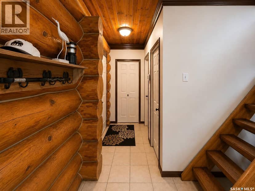 231 Whitefish CRESCENT — photo 12 of 40