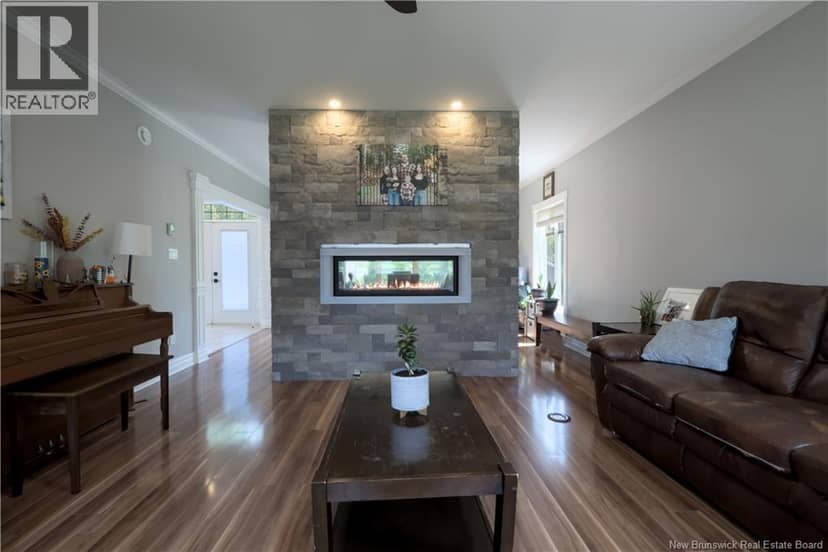 18 Gulliver Street — photo 10 of 26