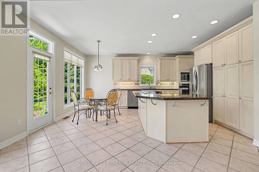 17 Warnock Court — photo 14 of 40