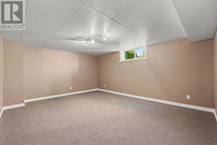 17 Warnock Court — photo 38 of 40